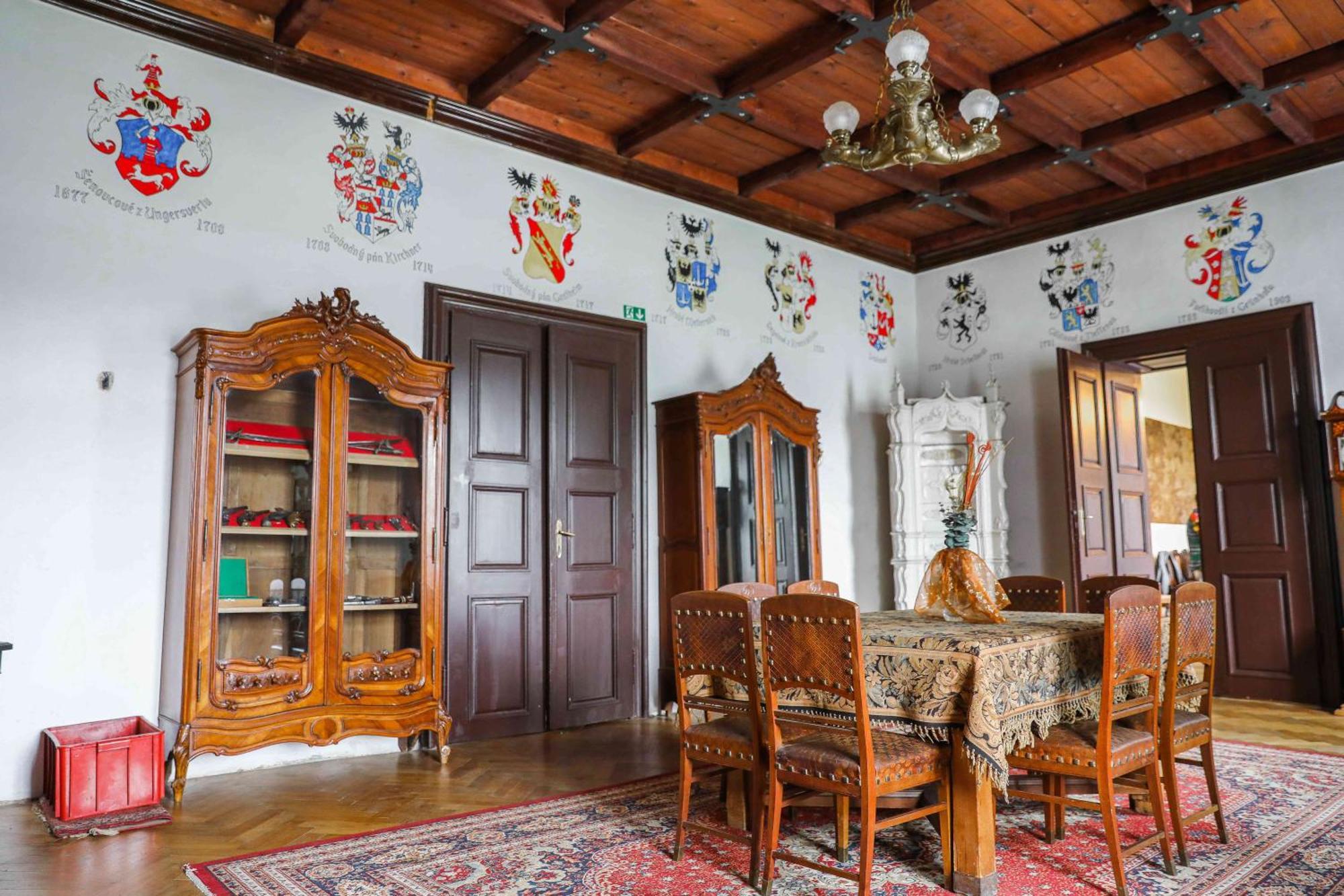 Zamek Usobi Apartment Екстериор снимка