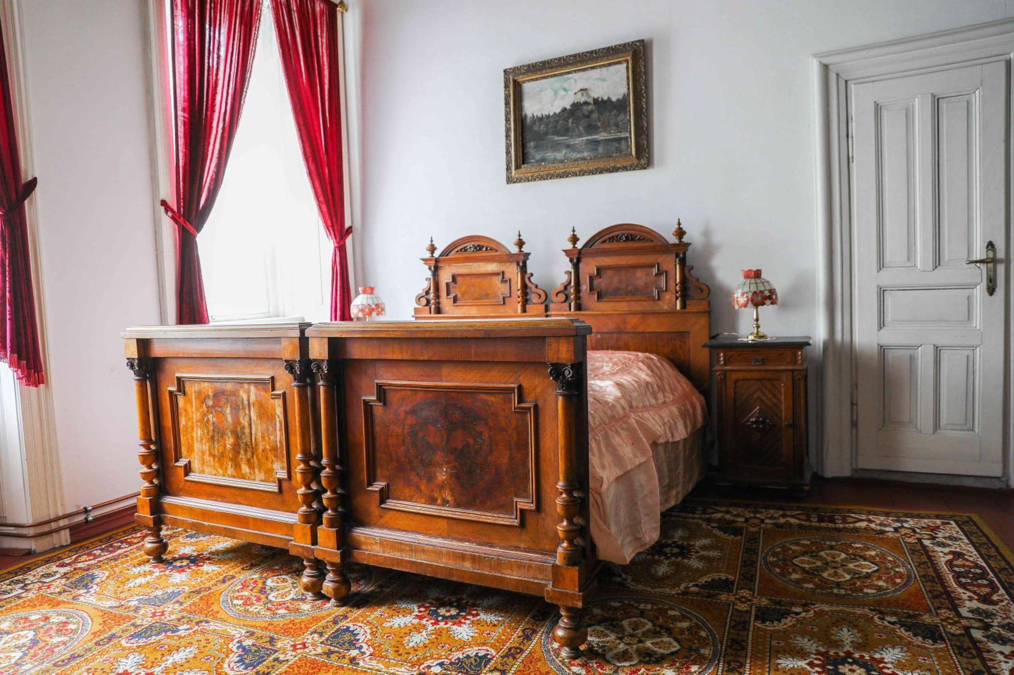 Zamek Usobi Apartment Екстериор снимка